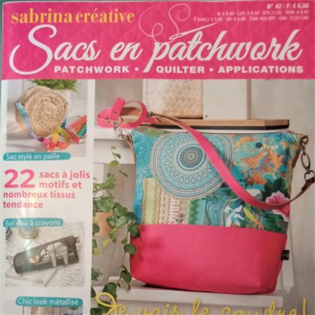 Fan de sacs cette revue « Sabrina Créative n°42 est pour vous avec 22 SUPERBES Sacs!